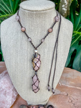 Load image into Gallery viewer, Rose Quartz & Rhodonite Necklace